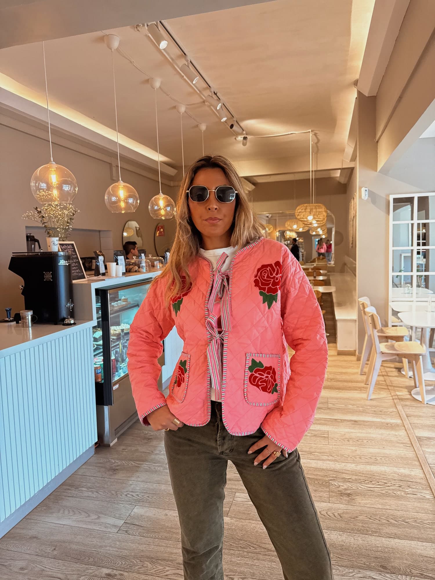 Chaqueta Rose jacket, pieza hecha a mano de Diosa Soul — vista 1 de 6