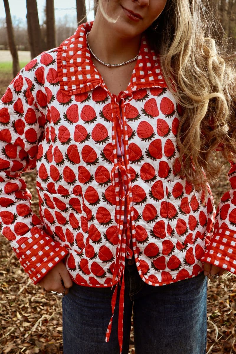 Chaqueta CHAQUETA BERRY en frutilla, pieza hecha a mano de Diosa Soul — vista 1 de 5