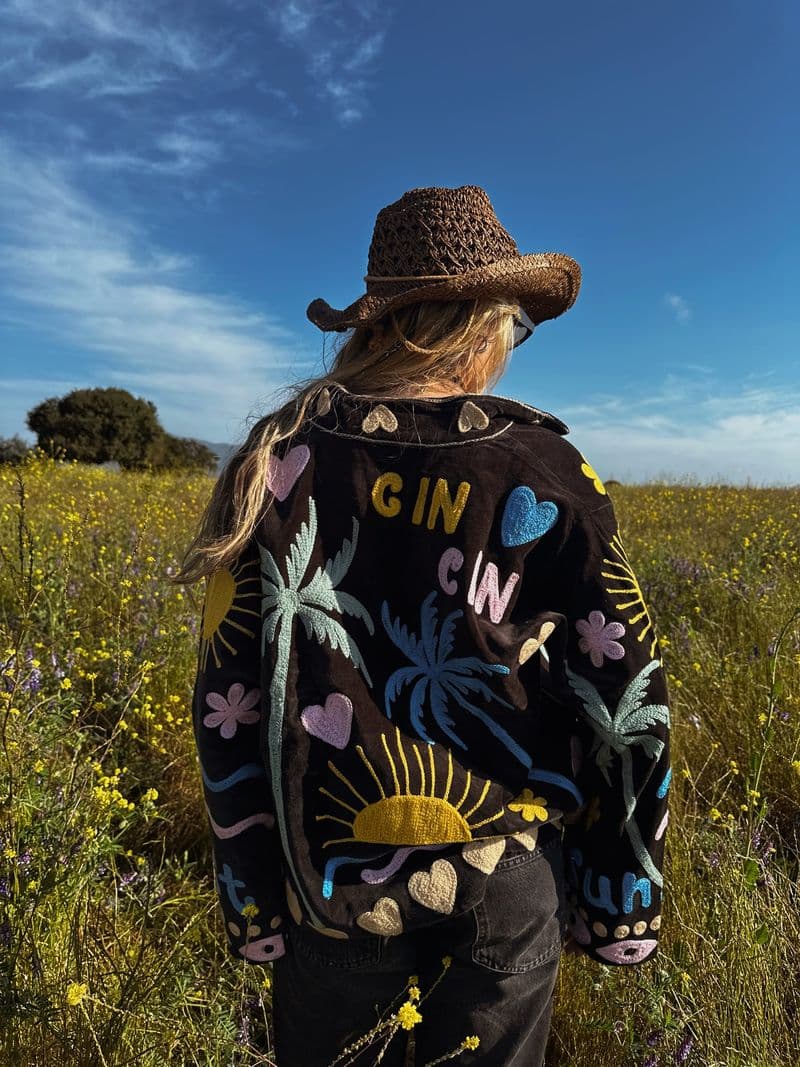 Chaqueta CHAQUETA CIN CIN en negro, pieza hecha a mano de Diosa Soul — vista 1 de 8
