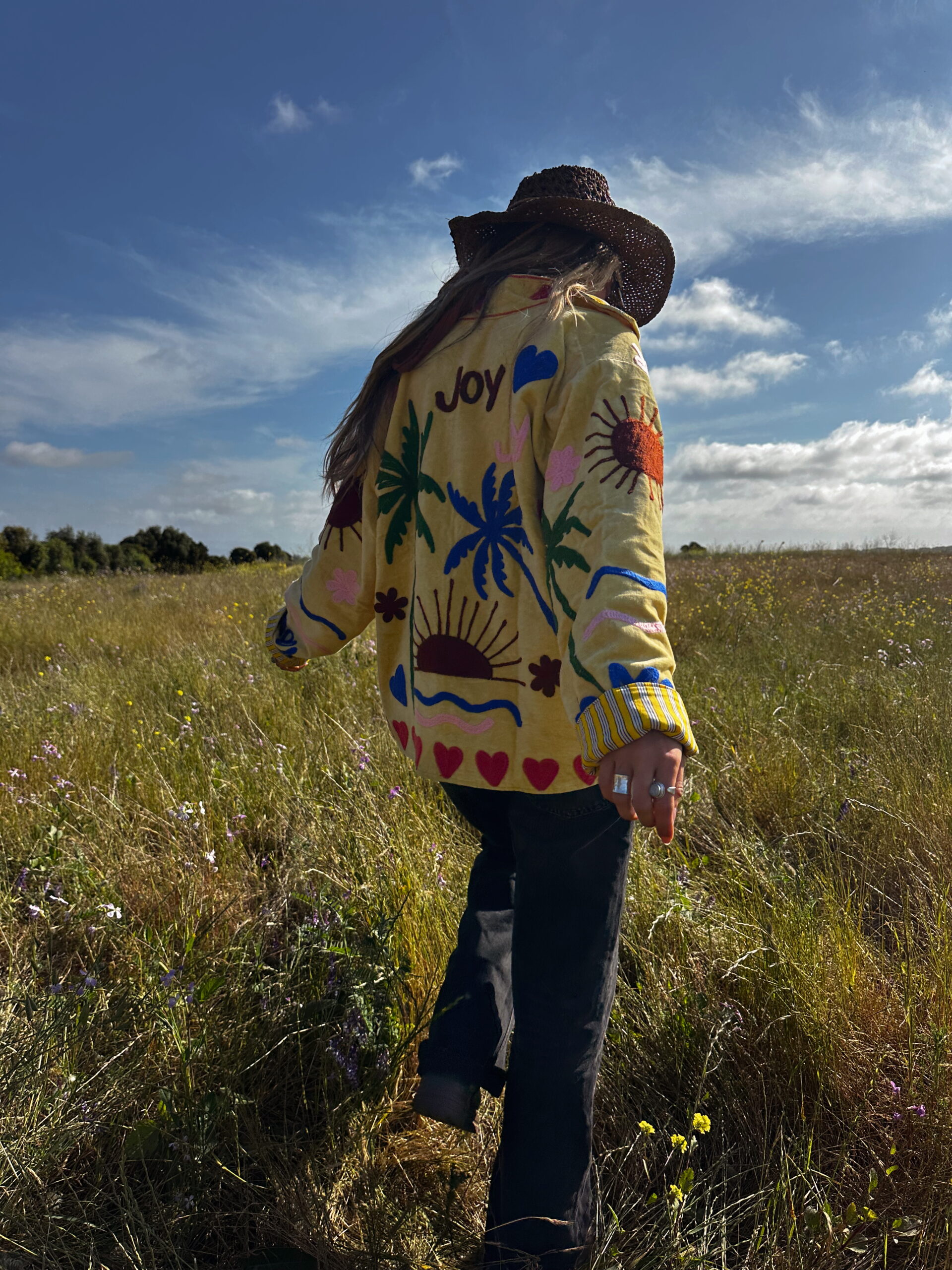 Edited in Tezza with: Cocoa & SaturaciĂłn